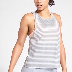 BNWT Athleta Essence Tank XL